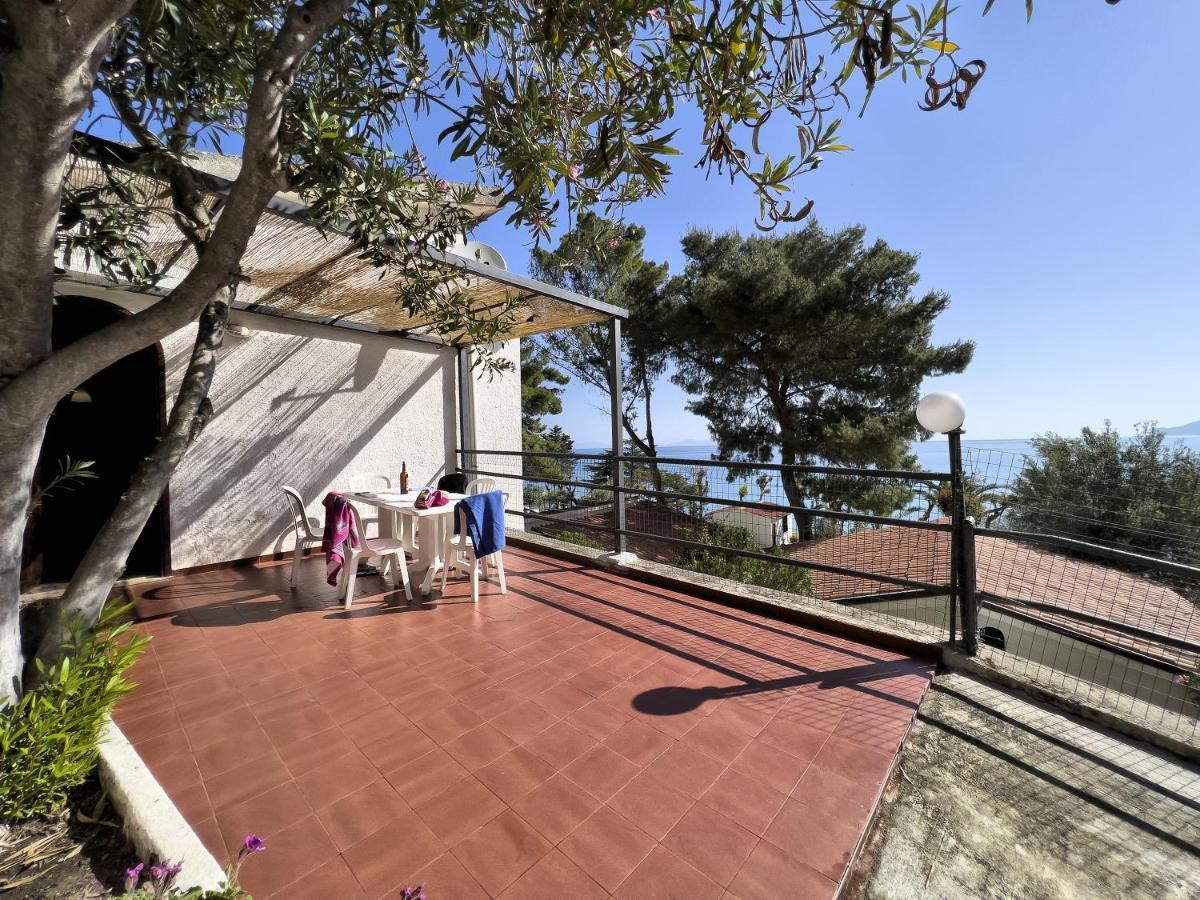Testa Di Monaco - Basic Beach Accommodations Капо-д'Орландо Экстерьер фото